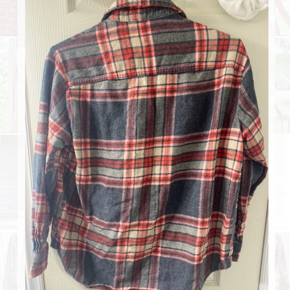 Flannel - Picture 3 of 4